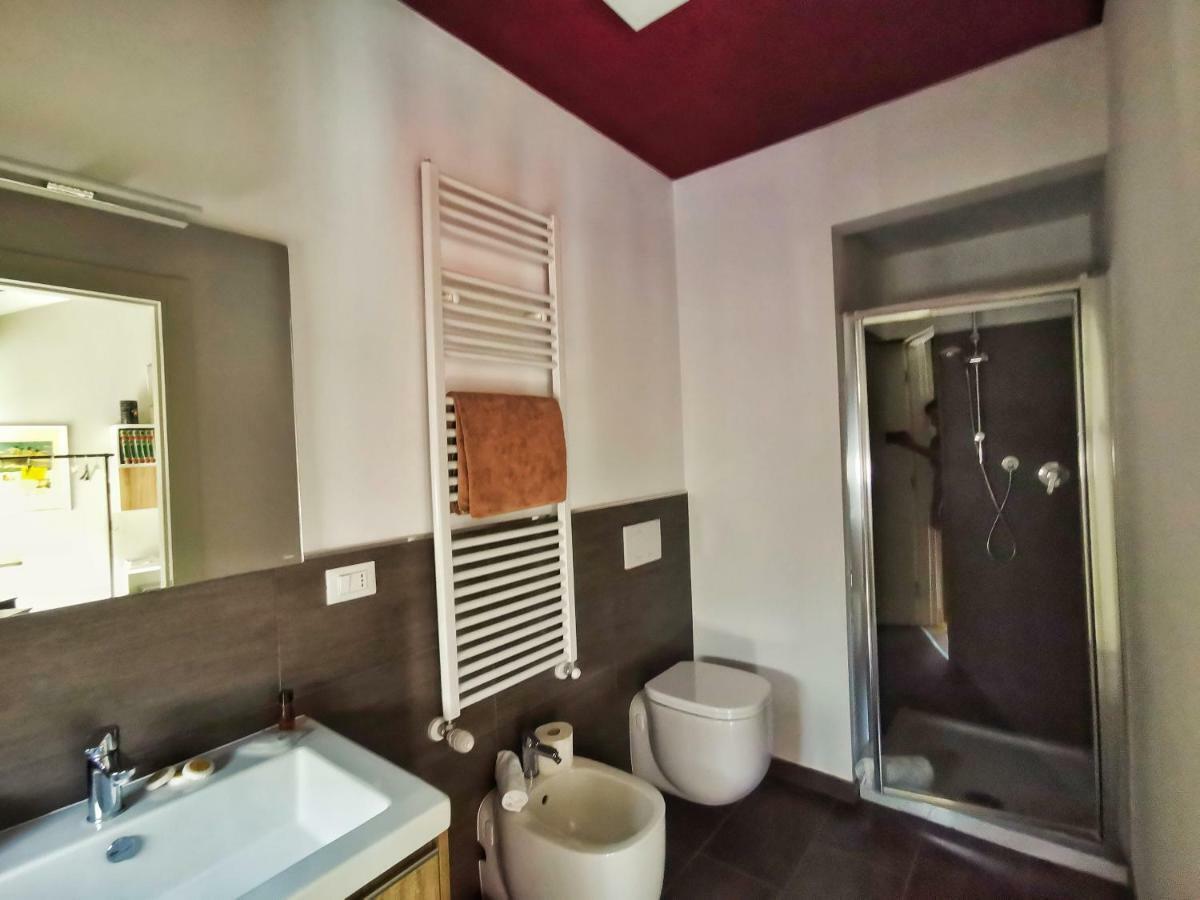 Regis B&B Appartamenti Centro Storico 基瓦索 外观 照片